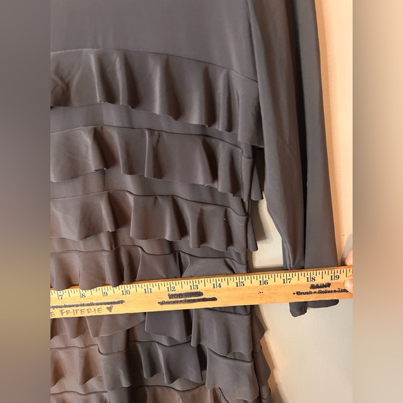 Frank Lyman dress - Picture 9 of 11